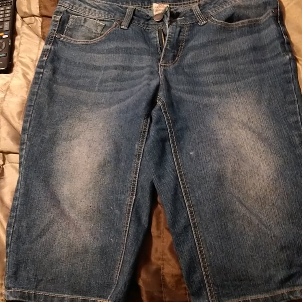 Faded Glory shorts
